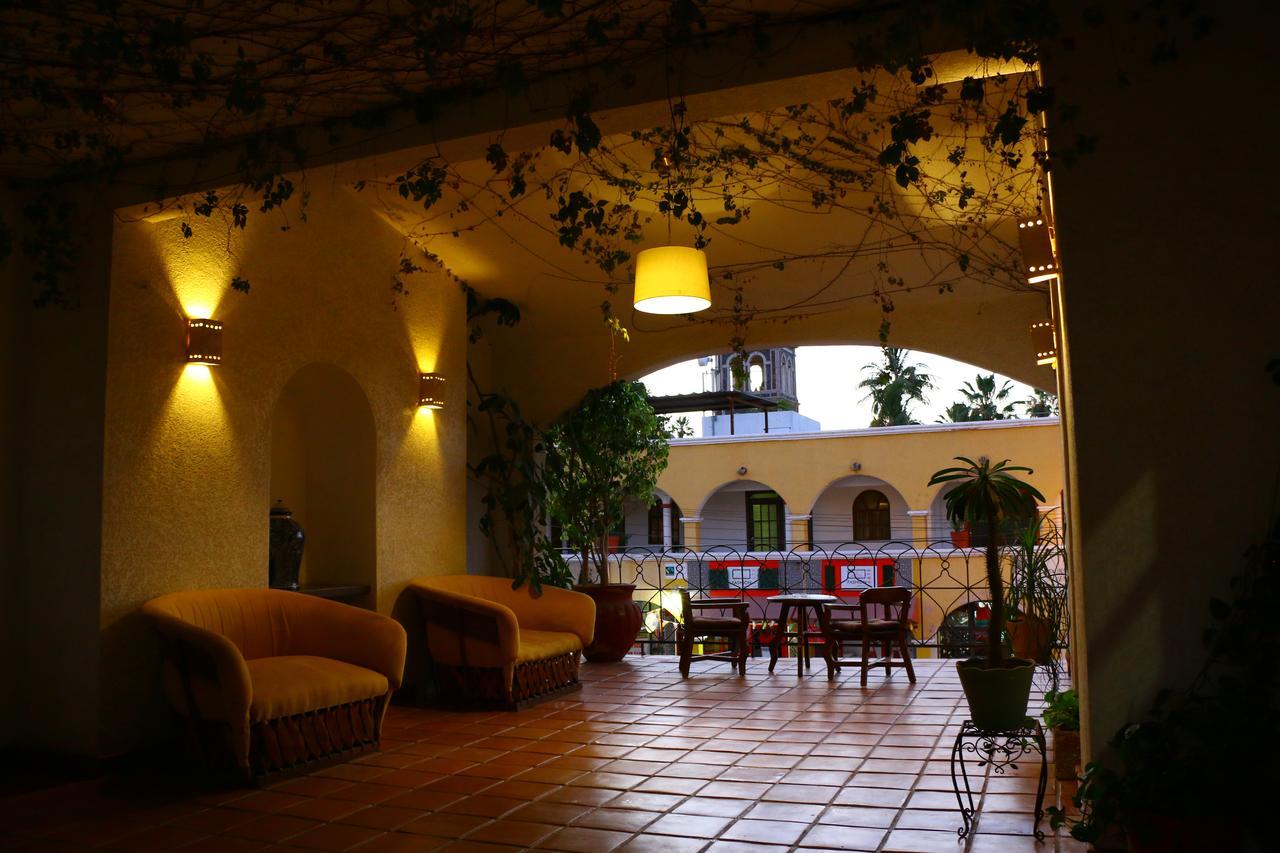 Hotel Plaza Loreto Centro Historico Extérieur photo